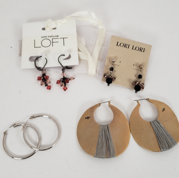 Fashion Jewelry Lot of 4 Sets of Earrings Ann Taylor Lori Lori KC - Picture 1 of 6